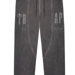 trapstar-deconstructed-decoded-oil-wash-jogger (1)
