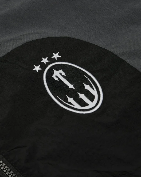 trapstar-irongate-arch-black-tracksuit-5