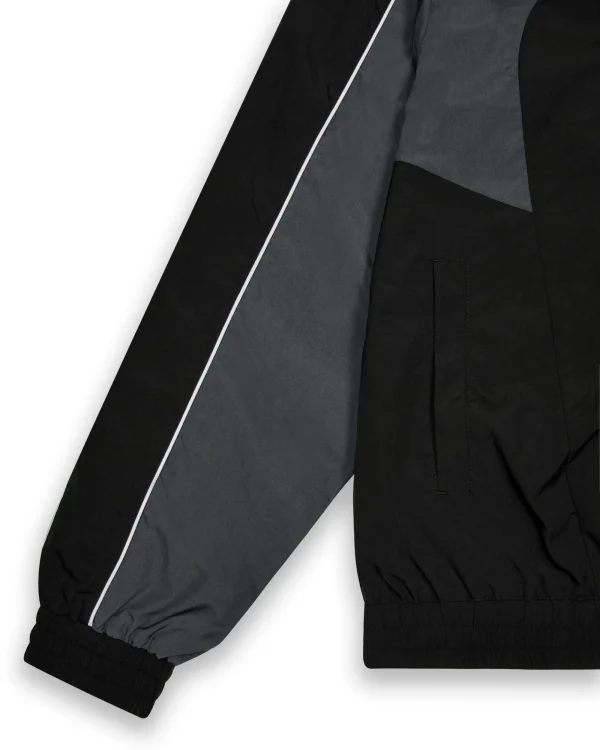 trapstar-irongate-arch-black-tracksuit-6