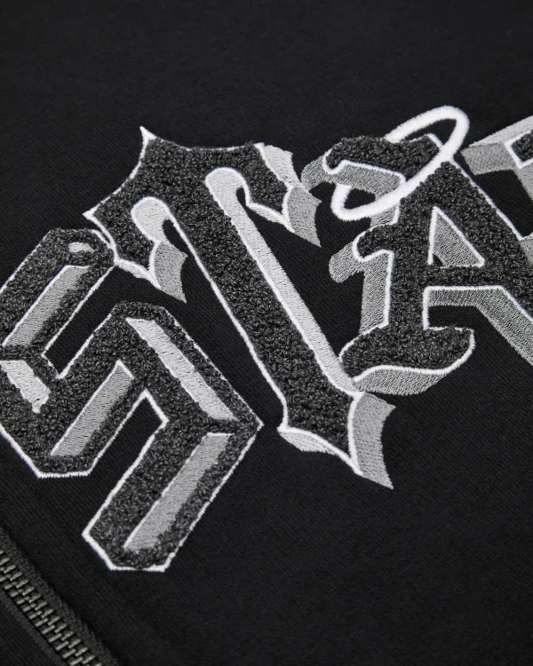 trapstar-wildcard-chenille-2-0-hoodie-4